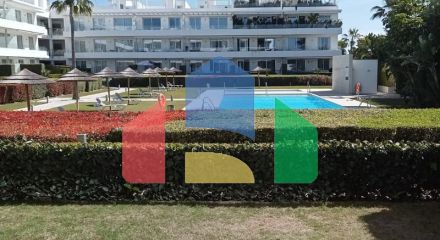 Элегантные апартаменты на первом этаже в Bel Air, Эстепона