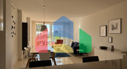 Прекрасно отремонтированная 2-комнатная квартира на первом этаже в Эстепоне