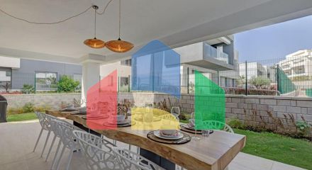 Потрясающие апартаменты на первом этаже в New Golden Mile Estepona