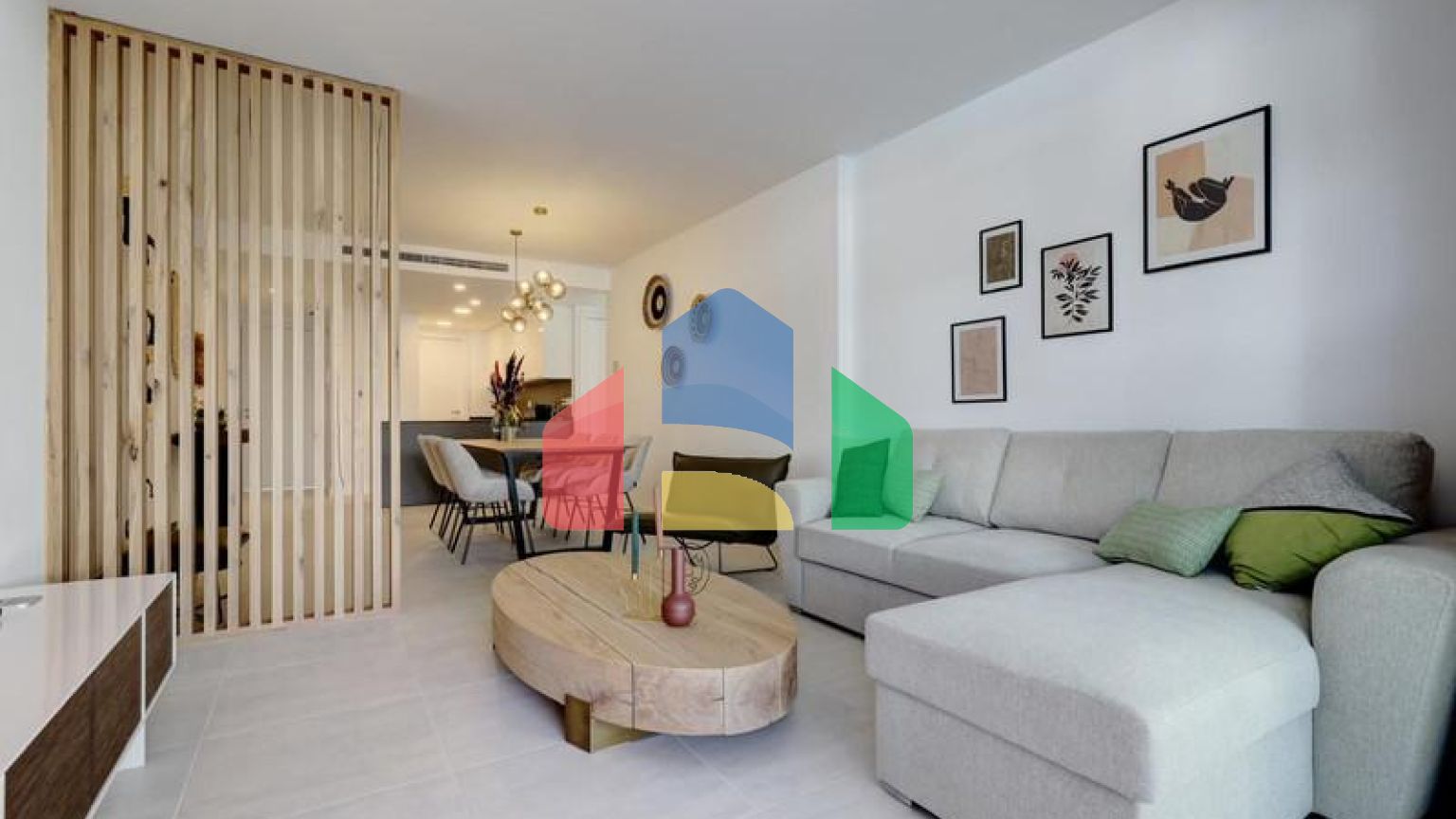 Потрясающие апартаменты на первом этаже в New Golden Mile Estepona