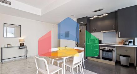 Потрясающие апартаменты на первом этаже в New Golden Mile Estepona