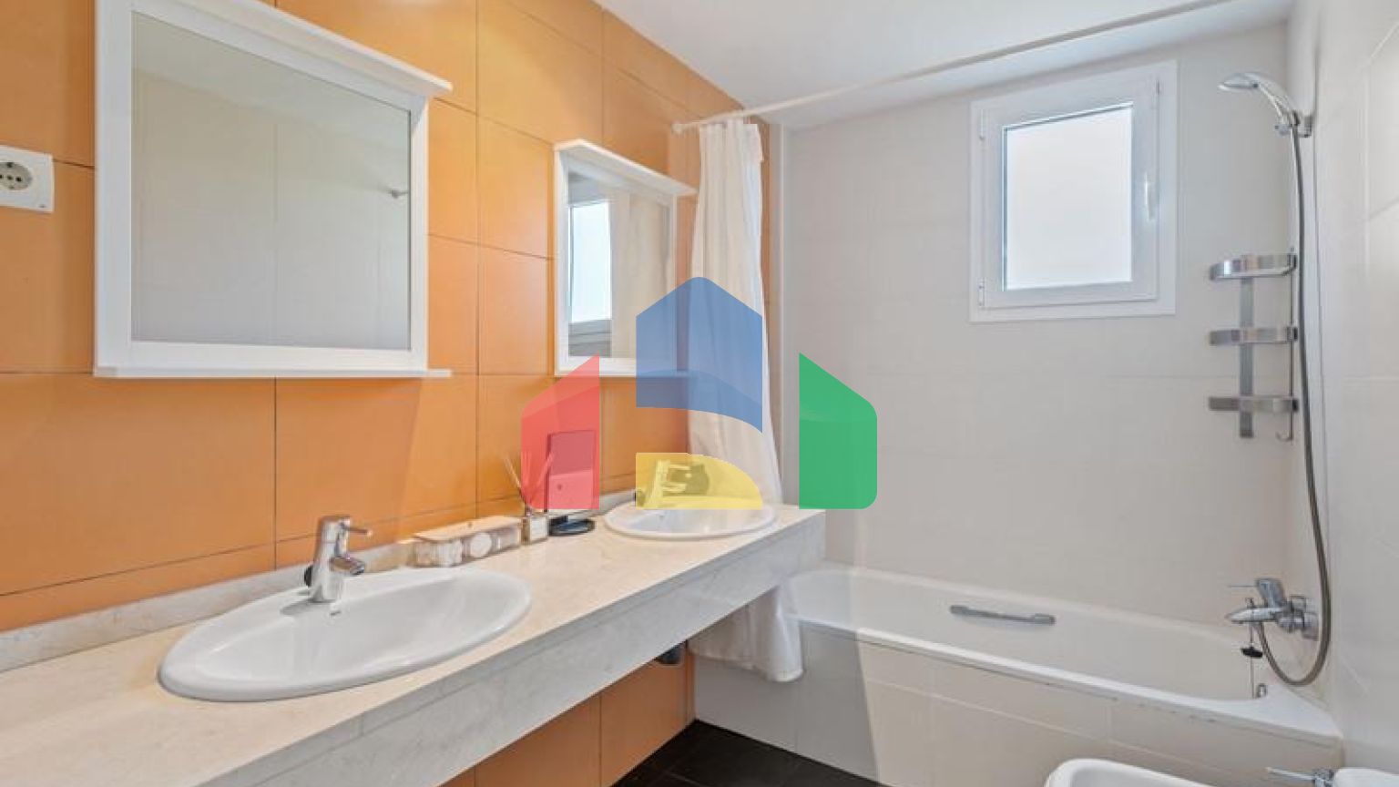 Потрясающие апартаменты на первом этаже в New Golden Mile Estepona