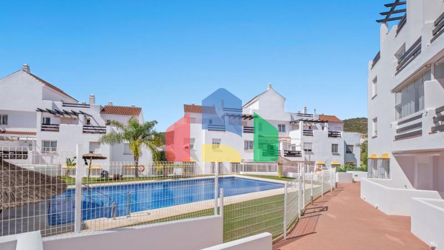 Потрясающие апартаменты на первом этаже в New Golden Mile Estepona