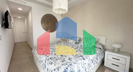 Апартаменты среднего этажа на продажу в Эстепоне