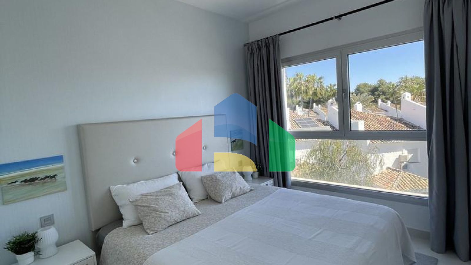 Пентхаус Дуплекс на продажу в Bel Air