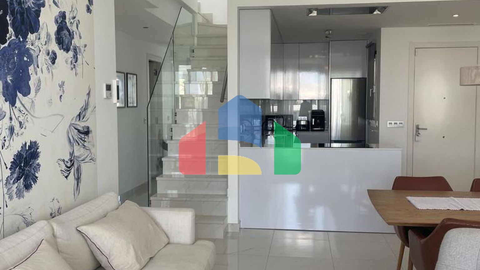 Пентхаус Дуплекс на продажу в Bel Air