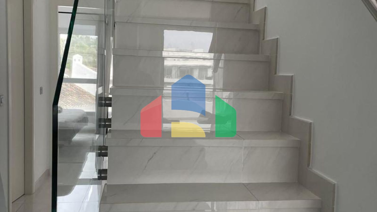 Пентхаус Дуплекс на продажу в Bel Air