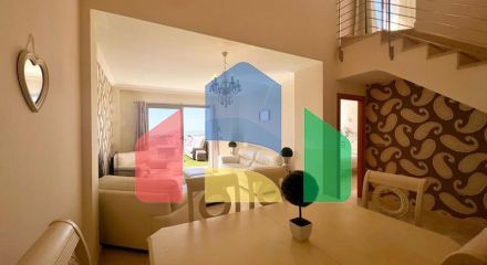 Двухуровневый пентхаус на продажу в Эстепоне.