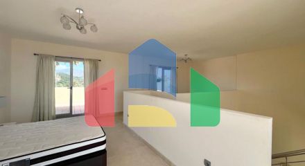 Двухуровневый пентхаус на продажу в Эстепоне.