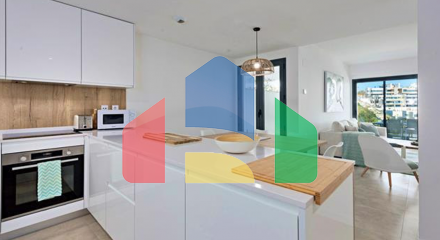 Квартира с 3 спальнями  в новом комплексе в Лас-Месас, Эстепона