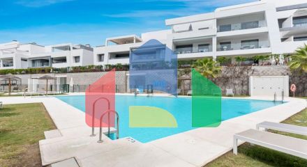 Представляем уникальный пентхаус, расположенный в одном из лучших мест в новом комплексе Сельво, на Новой Золотой Миле в Эстепоне.