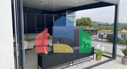 Пентхаус-дуплекс на продажу в Эстепоне