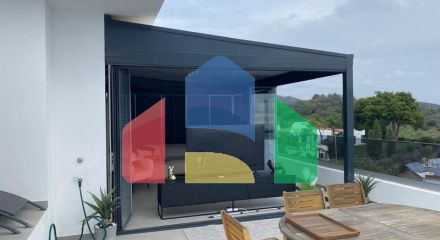 Пентхаус-дуплекс на продажу в Эстепоне