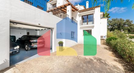 Modern Andalusian Luxury Retreat