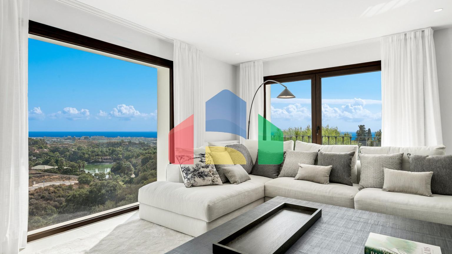 Современный андалузский роскошный уход