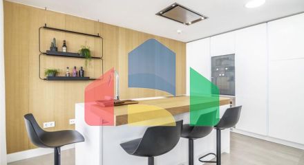 Эксклюзивная квартира в прибрежной урбанизации с 3 спальнями, готовая к заселению в Эстепоне. Эксклюзивная квартира в прибрежной урбанизации с 3 спальнями, готовая к заселению в Эстепоне.