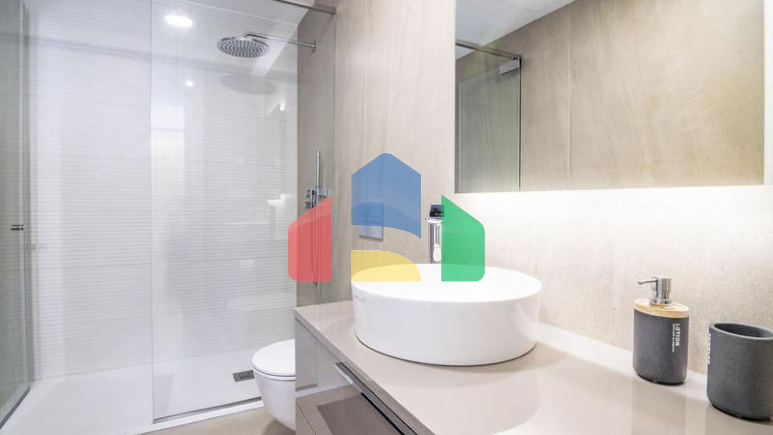 Эксклюзивная квартира в прибрежной урбанизации с 3 спальнями, готовая к заселению в Эстепоне.