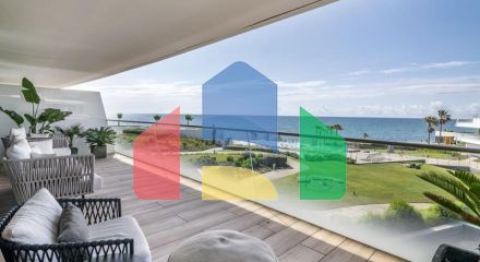 Эксклюзивная квартира в прибрежной урбанизации с 3 спальнями, готовая к заселению в Эстепоне. Эксклюзивная квартира в прибрежной урбанизации с 3 спальнями, готовая к заселению в Эстепоне.