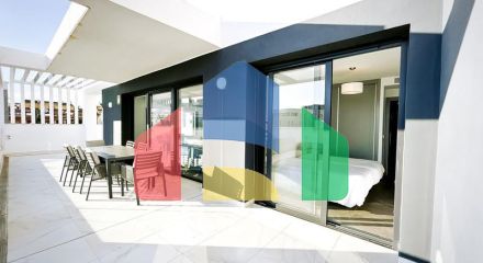 Пентхаус на продажу в Эстепоне Пентхаус на продажу в Эстепоне