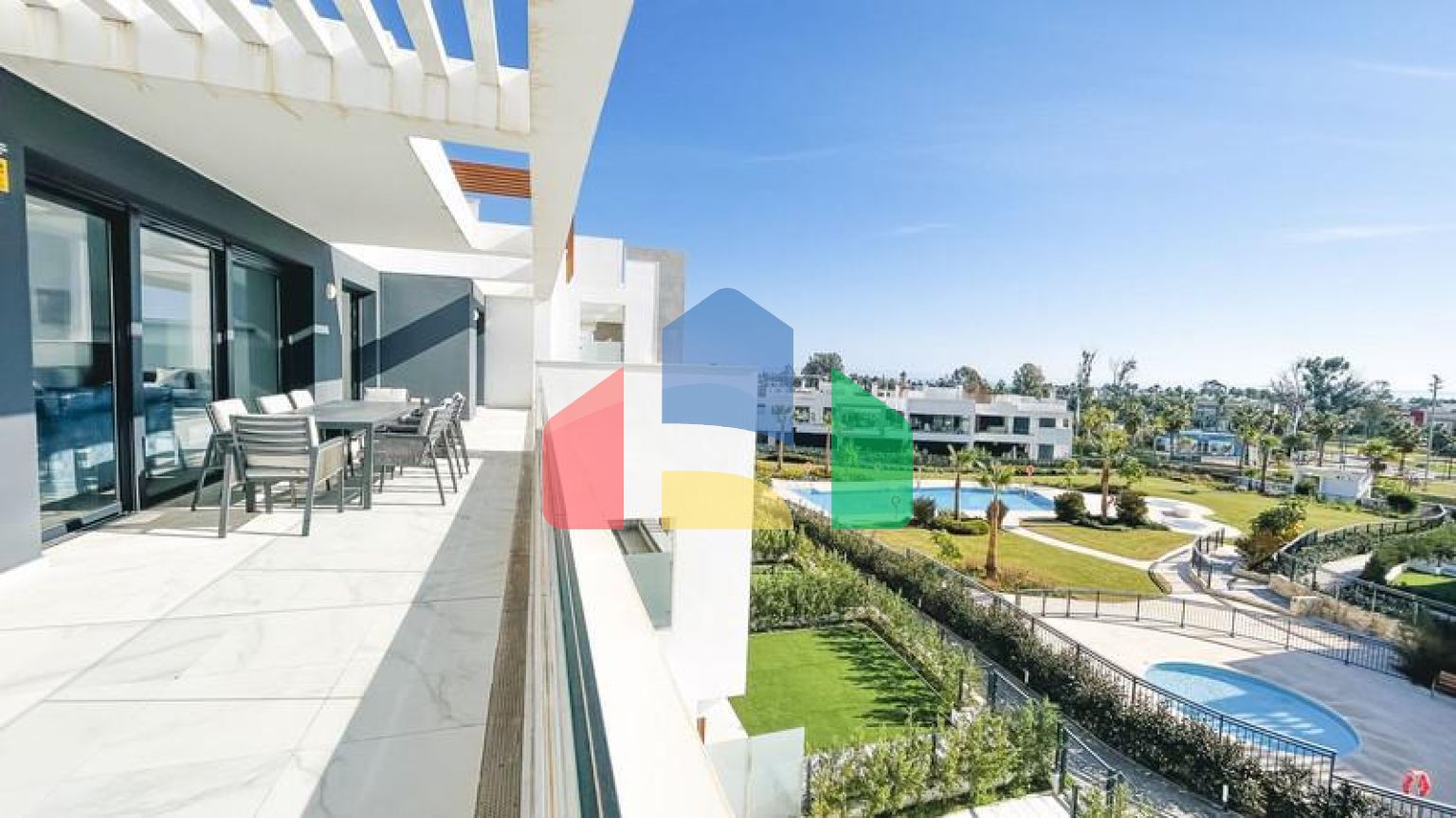 Пентхаус на продажу в Эстепоне