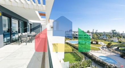 Пентхаус на продажу в Эстепоне Пентхаус на продажу в Эстепоне