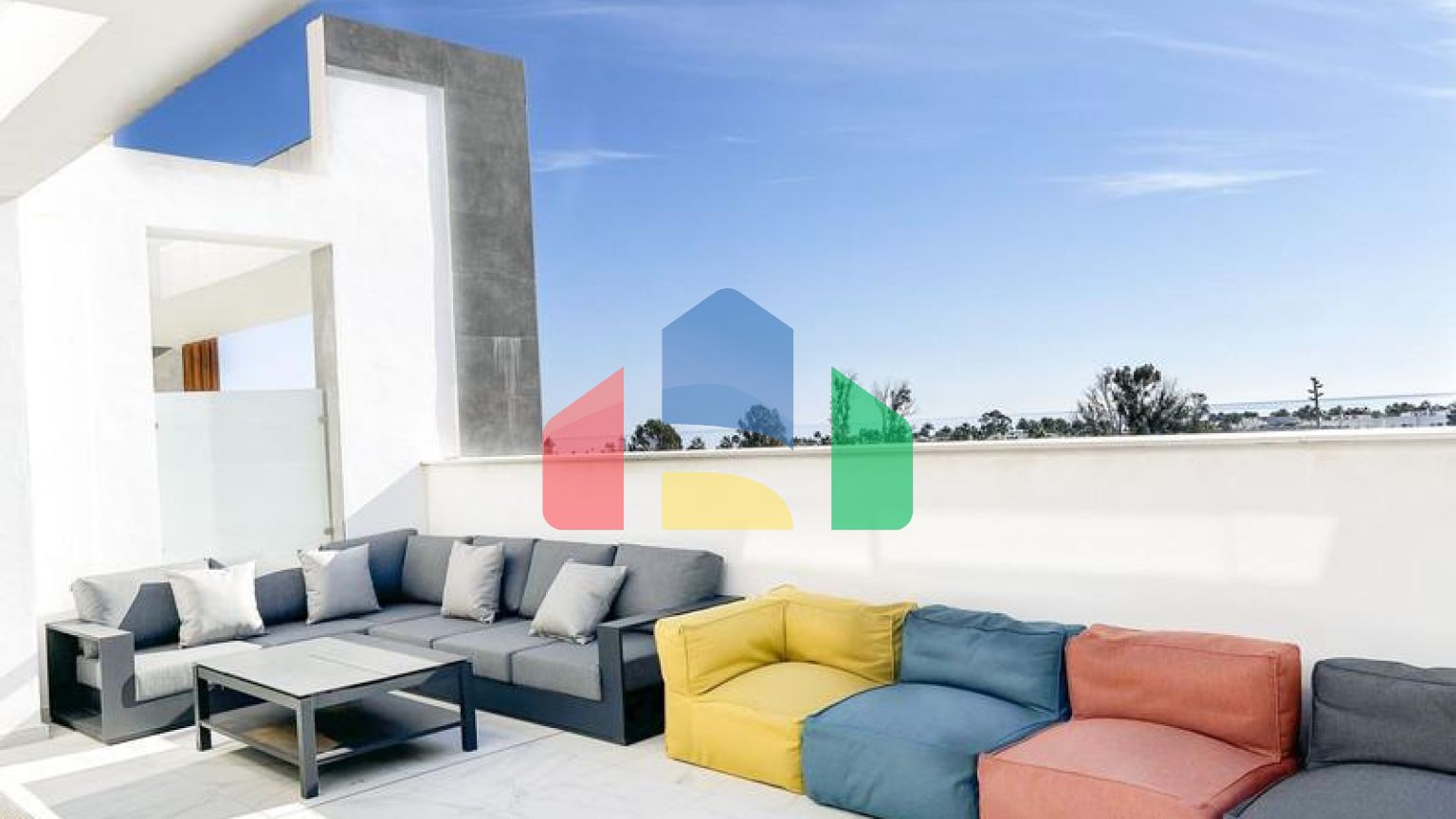 Пентхаус на продажу в Эстепоне