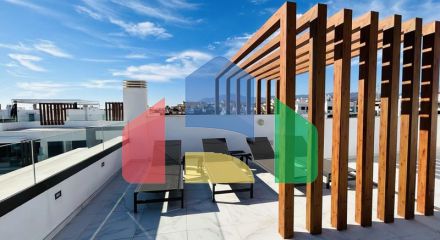 Пентхаус на продажу в Эстепоне Пентхаус на продажу в Эстепоне