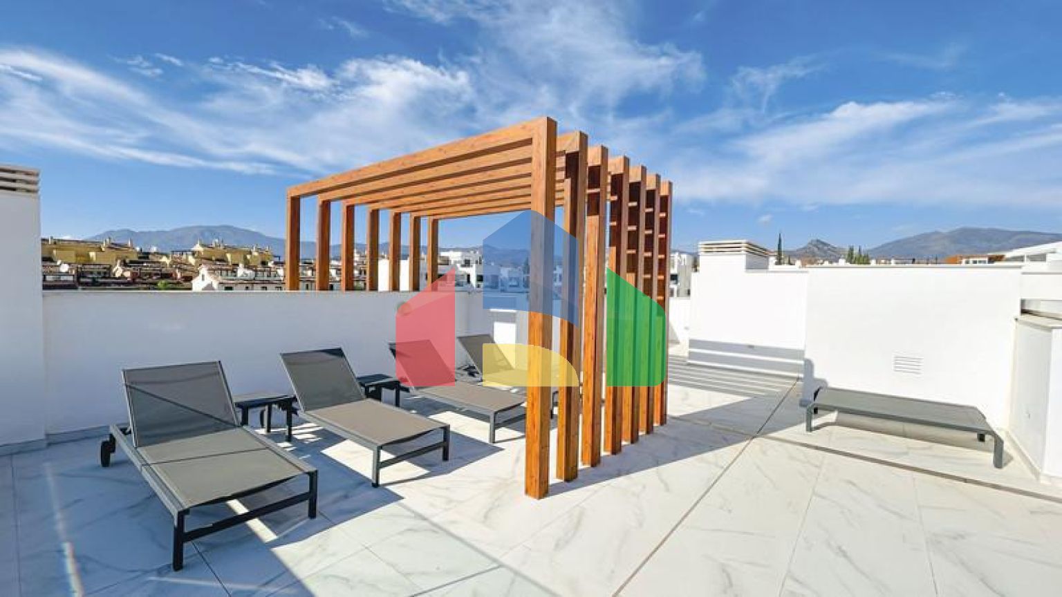 Пентхаус на продажу в Эстепоне