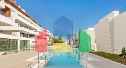 Эта квартира расположена в престижном кондоминиуме Mirador de Estepona. Эта квартира расположена в престижном кондоминиуме Mirador de Estepona.