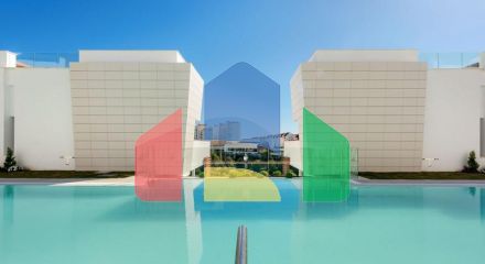 Эта квартира расположена в престижном кондоминиуме Mirador de Estepona. Эта квартира расположена в престижном кондоминиуме Mirador de Estepona.