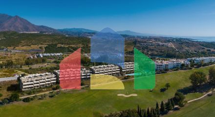 Квартира с двумя спальнями в Эстепоне для любителей гольфа. Квартира с двумя спальнями в Эстепоне для любителей гольфа.