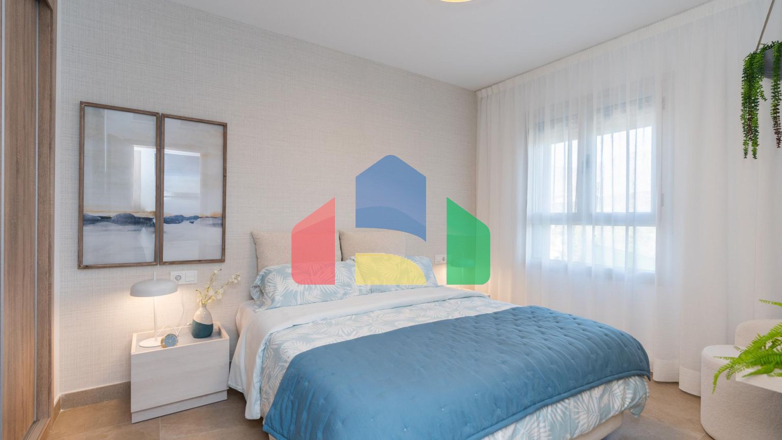 Квартира с двумя спальнями в Эстепоне для любителей гольфа.