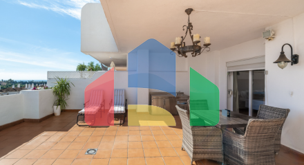 Просторная квартира с тремя спальнями