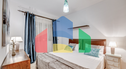 Просторная квартира с тремя спальнями