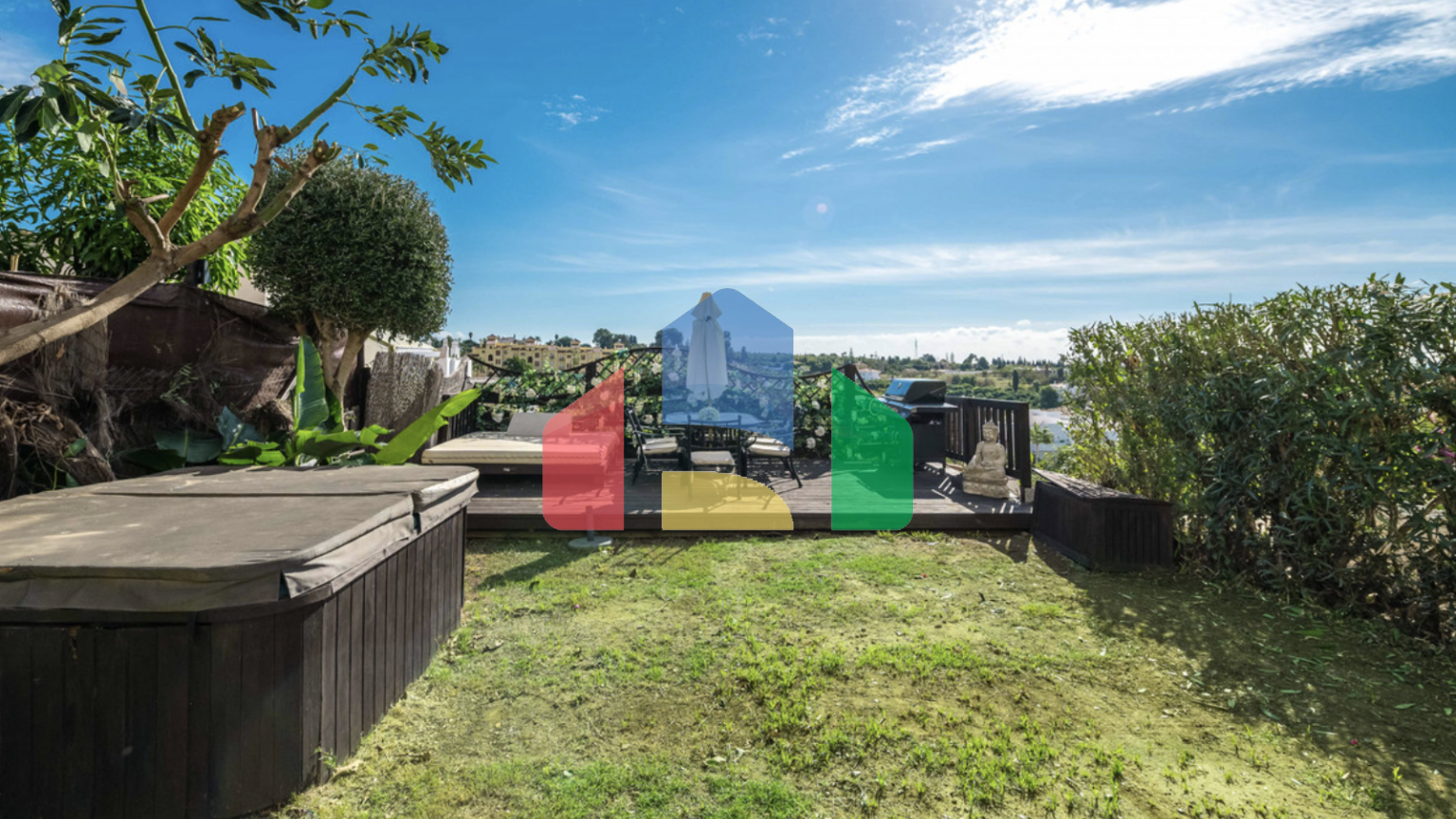 Просторная квартира с тремя спальнями