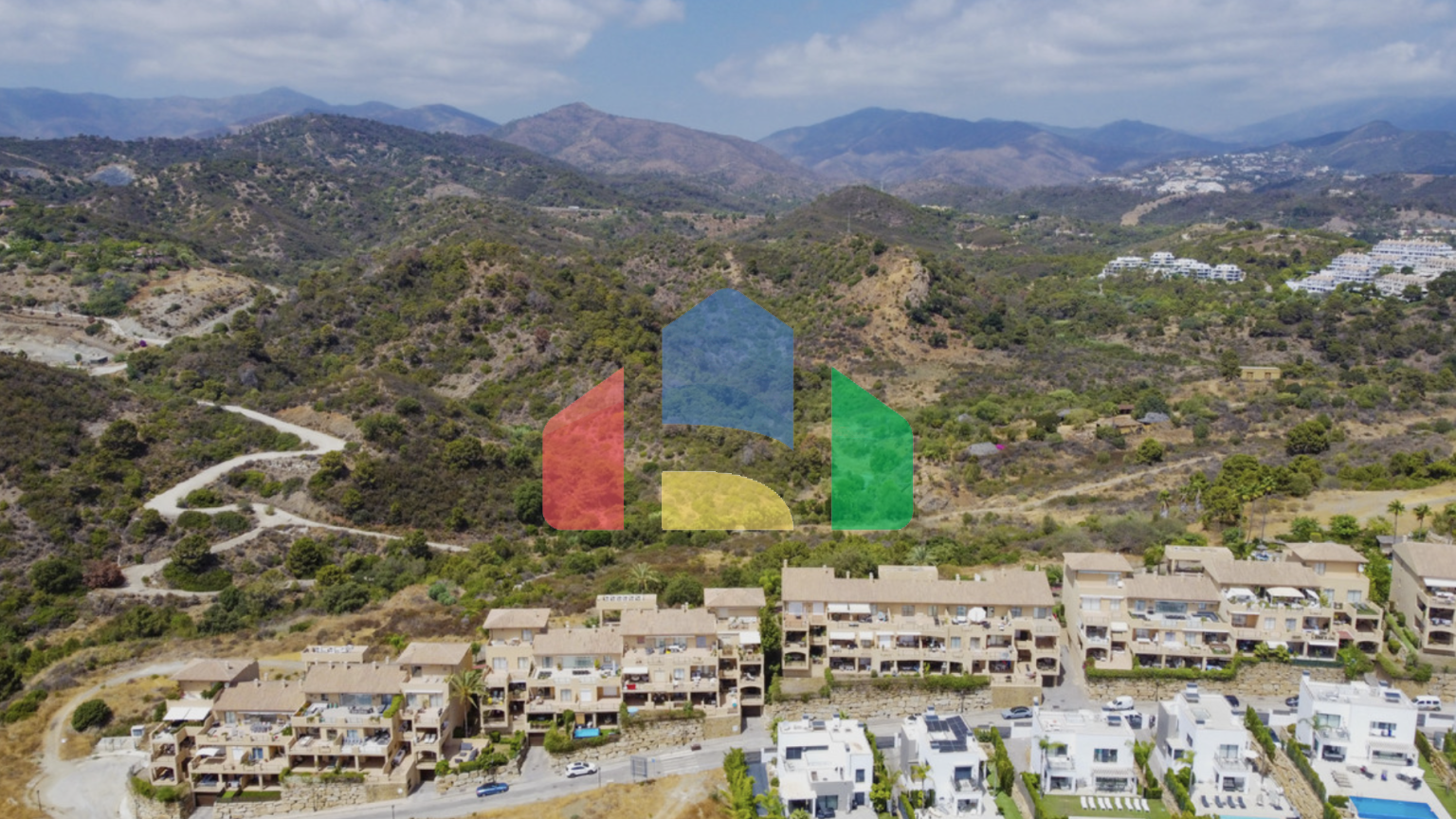 Просторная квартира с тремя спальнями