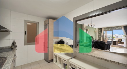 Просторная квартира с тремя спальнями