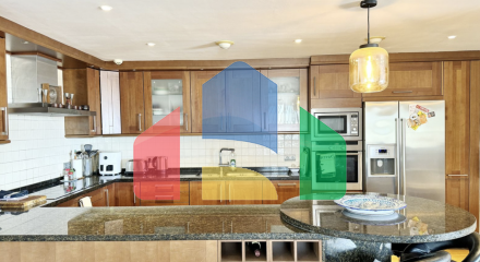 Фантастическая квартира с 3 спальнями и панорамным видом на море