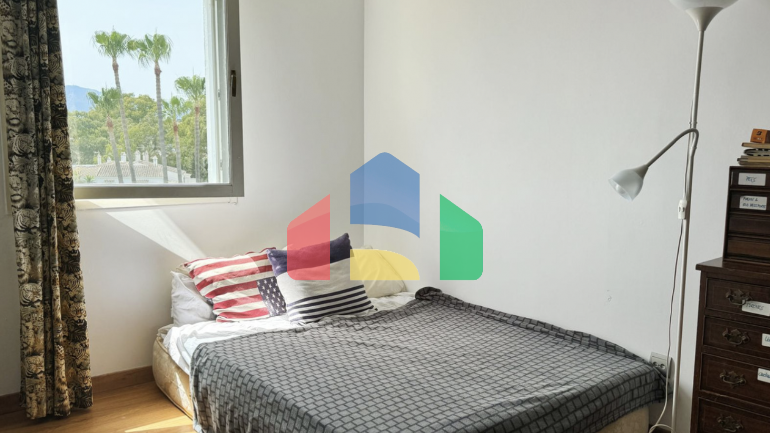 Фантастическая квартира с 3 спальнями и панорамным видом на море