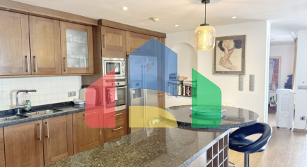 Фантастическая квартира с 3 спальнями и панорамным видом на море