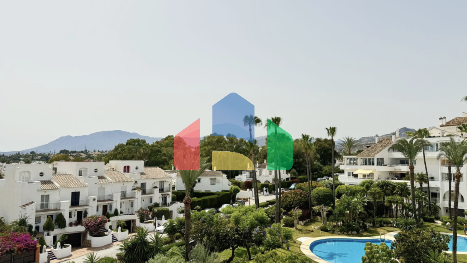 Фантастическая квартира с 3 спальнями и панорамным видом на море