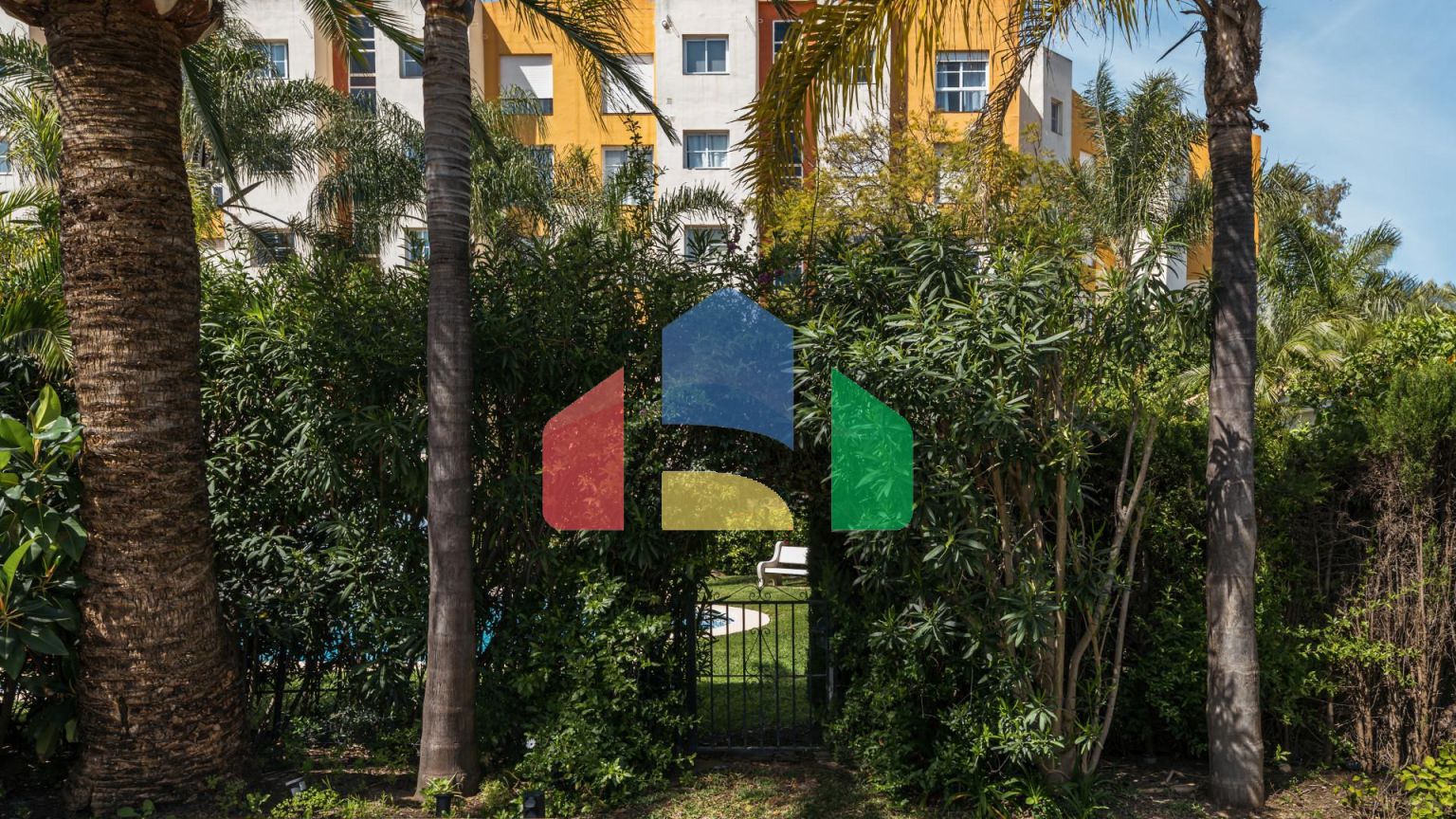 Вилла на продажу в Монте Биарритц, восточная Эстепона