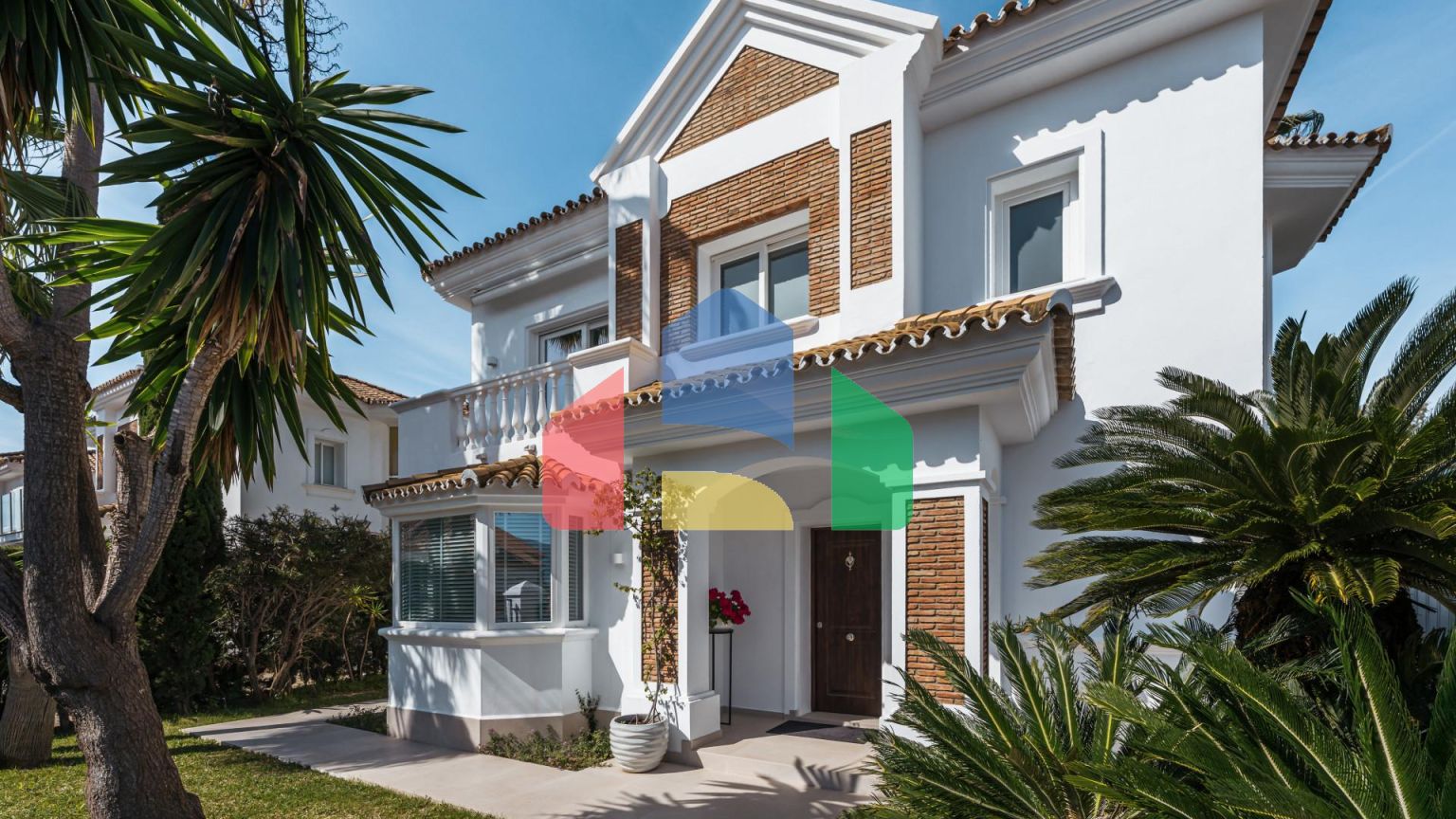 Вилла на продажу в Монте Биарритц, восточная Эстепона