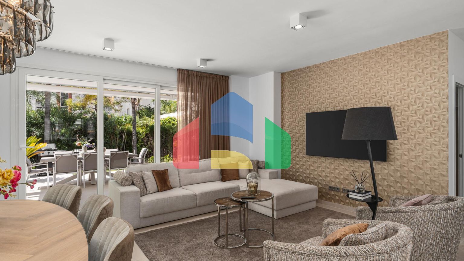 Вилла на продажу в Монте Биарритц, восточная Эстепона