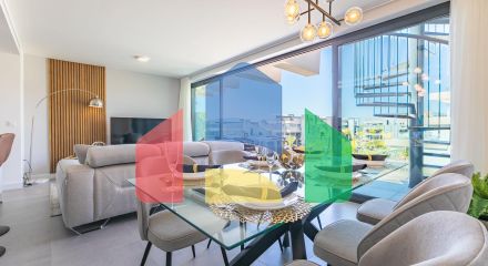 Элегантный пентхаус в Эстепоне