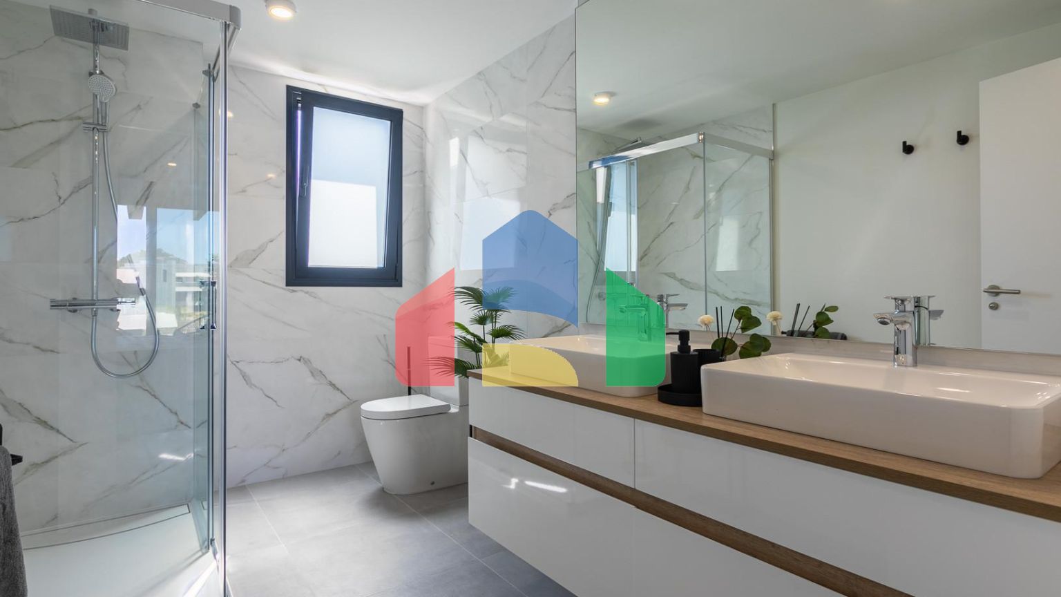 Элегантный пентхаус в Эстепоне