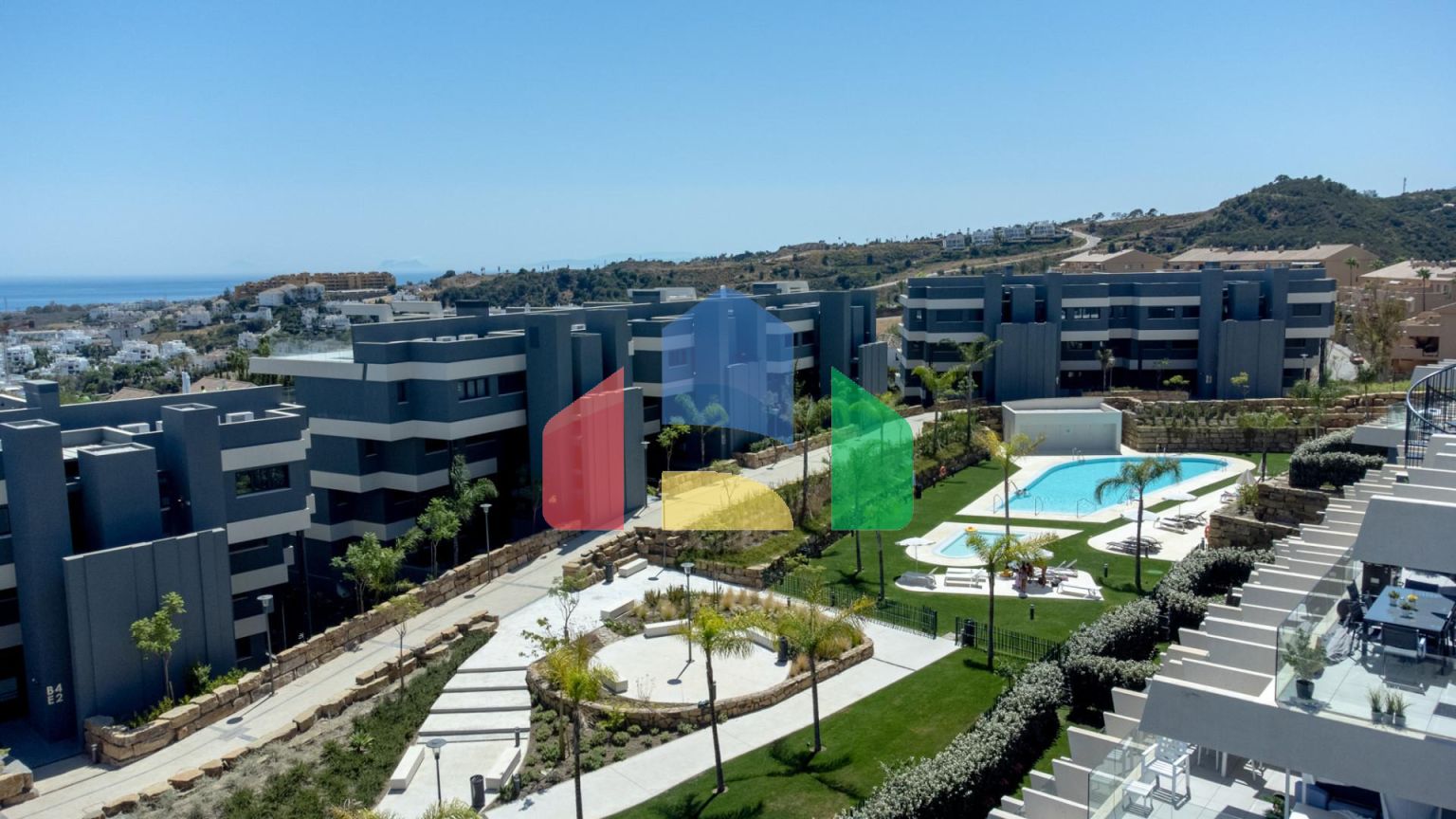 Элегантный пентхаус в Эстепоне