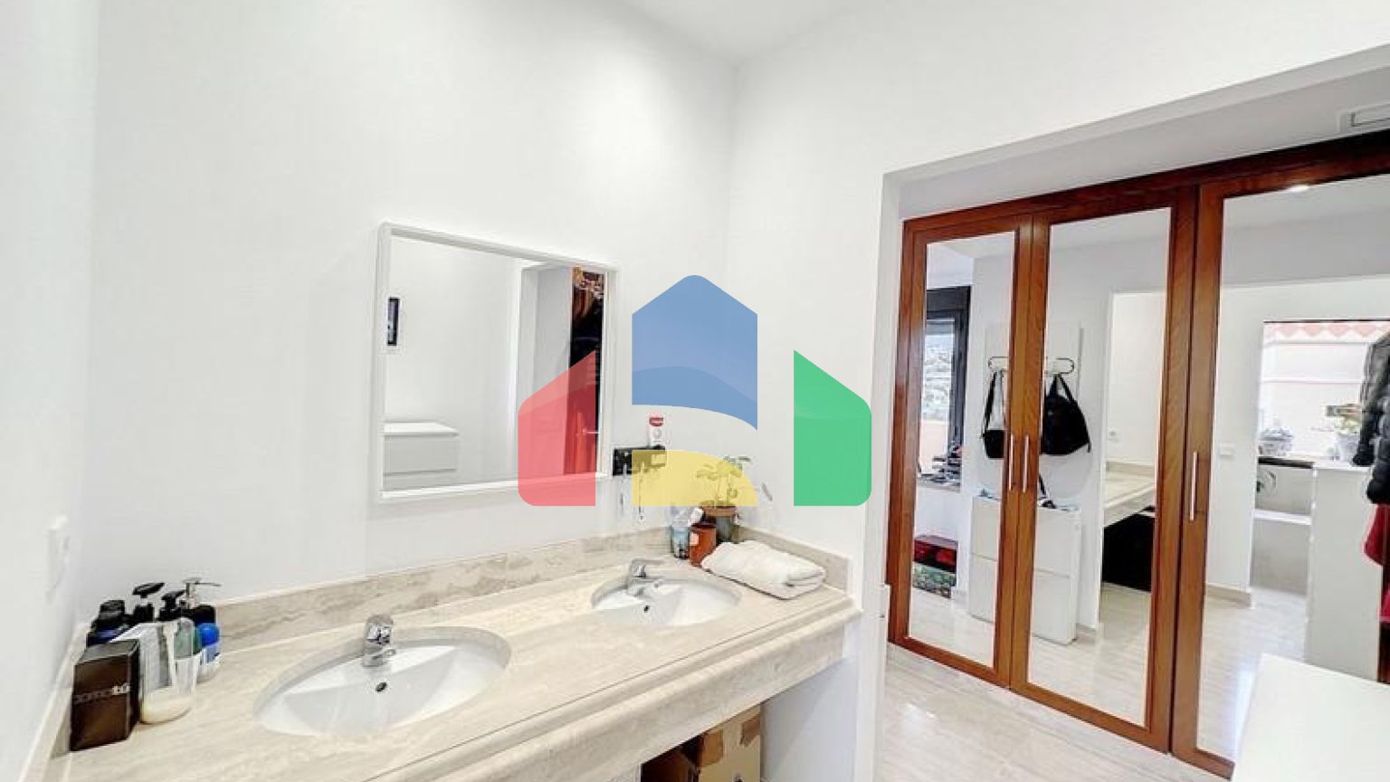 Дуплекс пентхаус на продажу в Эстепоне