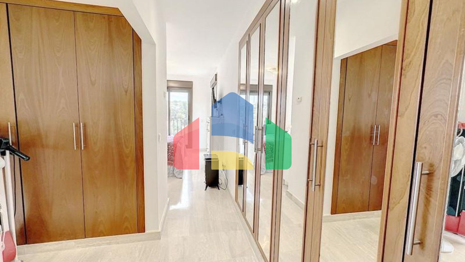 Дуплекс пентхаус на продажу в Эстепоне