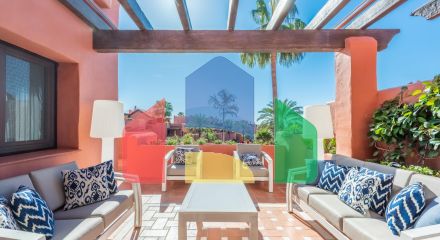 Торре Бермеха, Восточная Эстепона. Великолепный пентхаус с видом на море в роскошной урбанизации на первой линии!